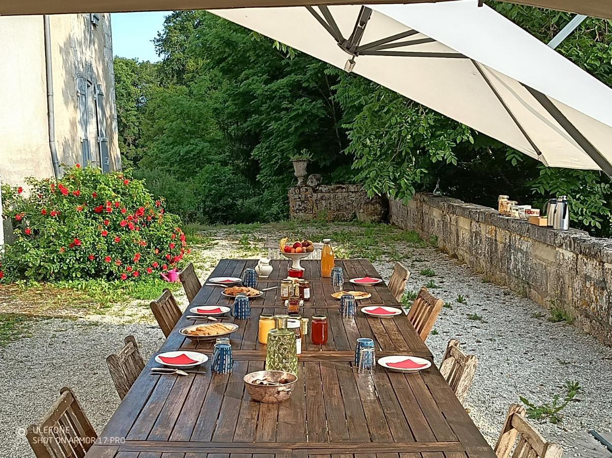 Chateau De La Combe Puyrenier Luaran gambar