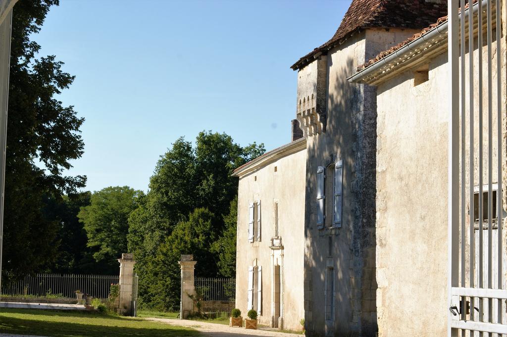 Chateau De La Combe Puyrenier Luaran gambar